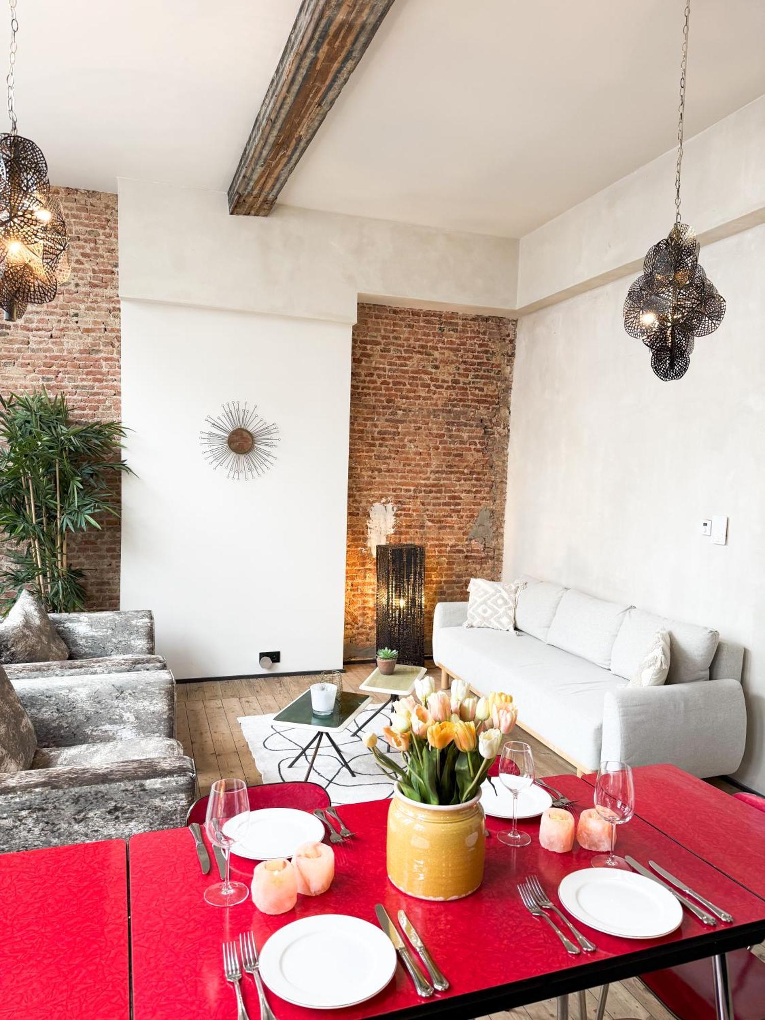 Loulou Home's * Antwerp